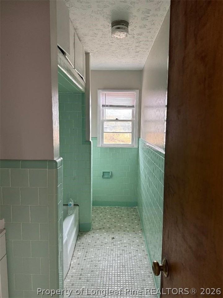 3550 The Ave - Photo 6 of 12