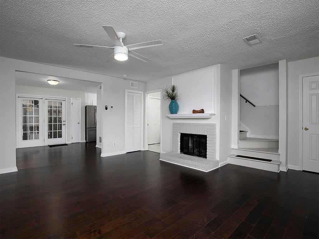 1018 Old Holcomb Bridge Rd - Photo 5 of 27