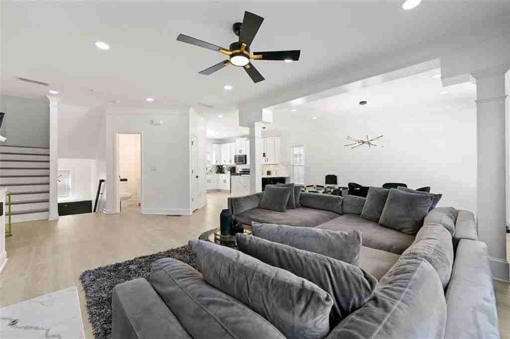 1501 Glen Ivy - Photo 6 of 14