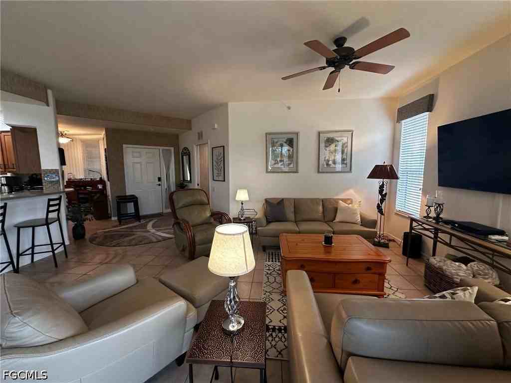 9170 Southmont Cv #201 - Photo 7 of 29