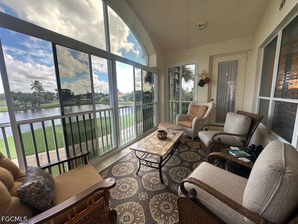 9250 Bayberry Bnd #202 - Photo 4 of 35