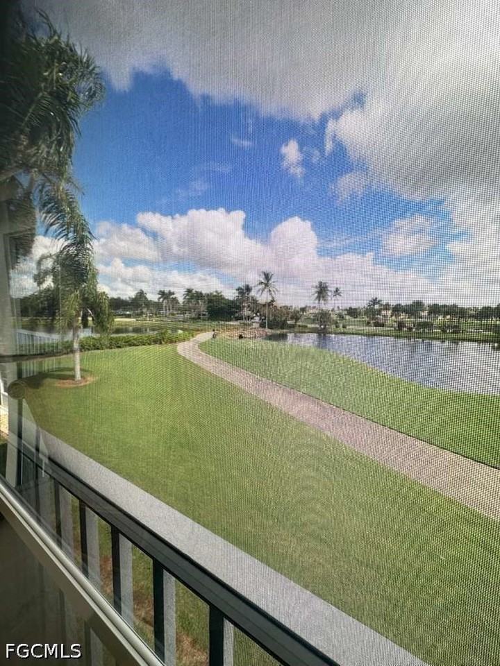 9250 Bayberry Bnd #202 - Photo 6 of 35