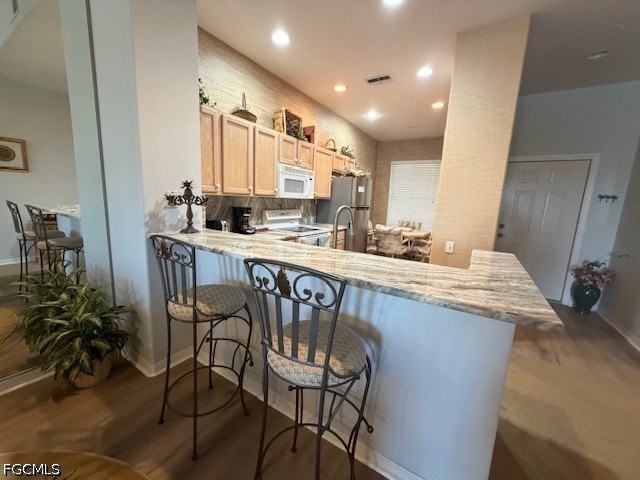 16471 Millstone Cir #303 - Photo 5 of 20