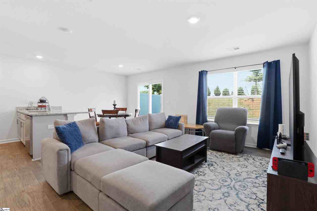 1144 S Norwhich Ln - Photo 6 of 31