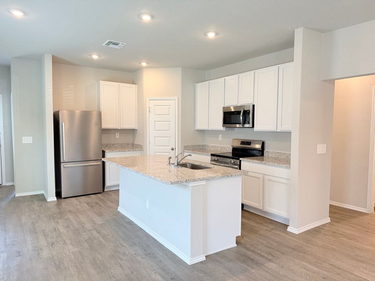 508 Havarti Way - Photo 4 of 18
