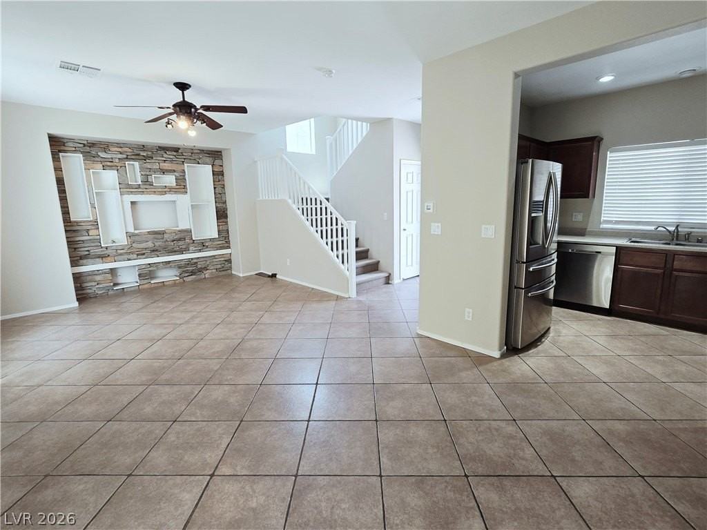 1035 Appaloosa Hills Ave - Photo 2 of 35