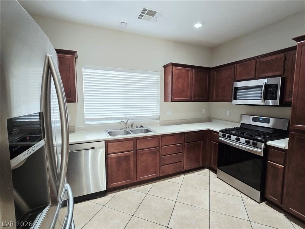 1035 Appaloosa Hills Ave - Photo 5 of 35