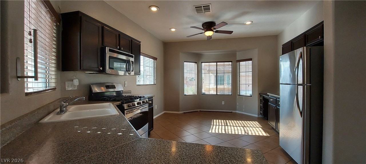 10613 Golden Aspen Ct - Photo 6 of 23