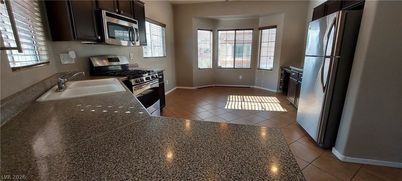 10613 Golden Aspen Ct - Photo 7 of 23