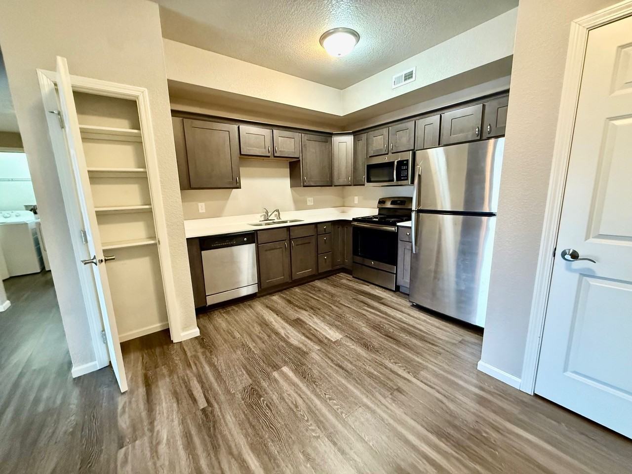 Legacy Condos - Waverly, Iowa - Photo 2 of 11