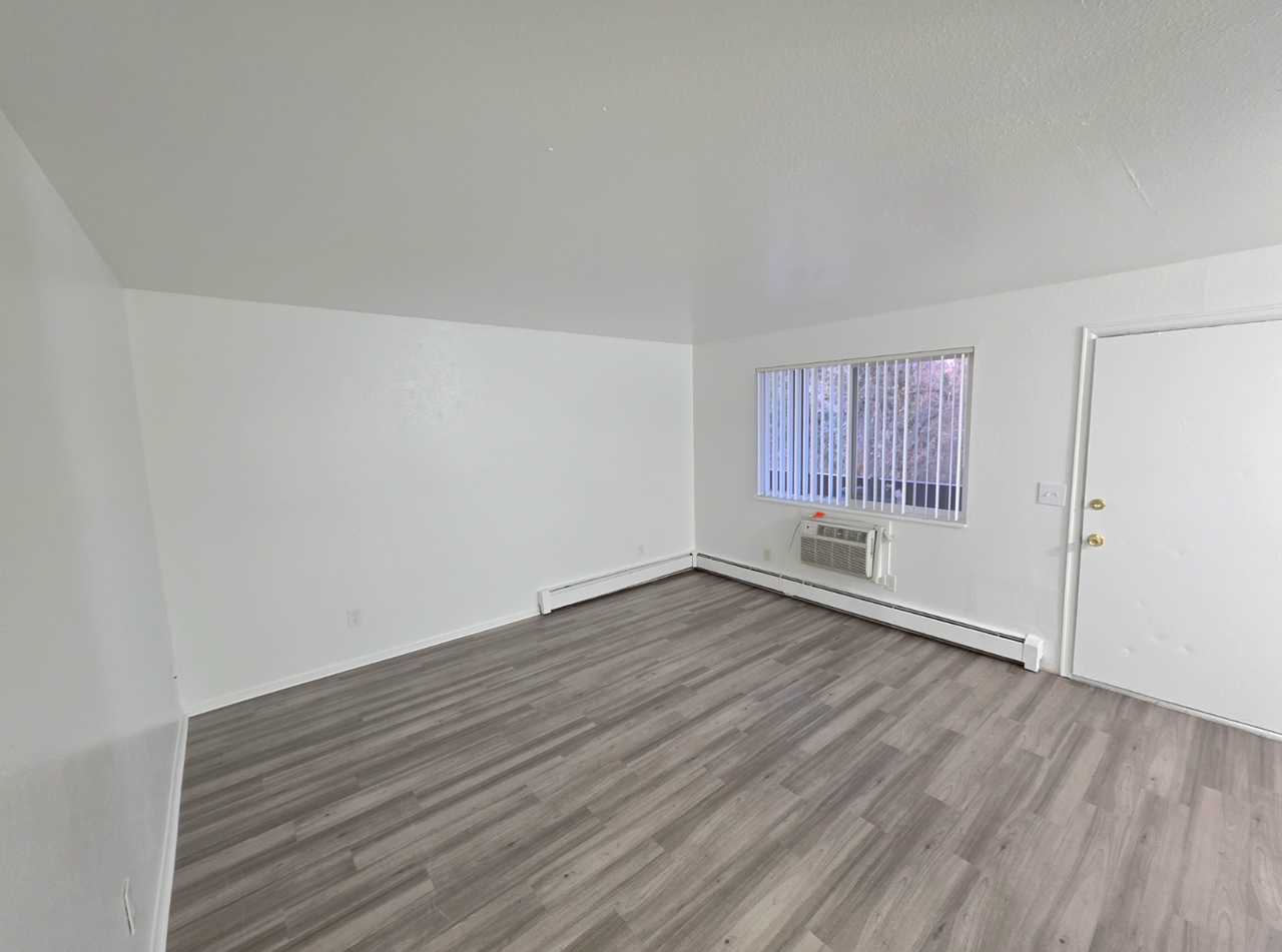 Aspen Leaf Apartments (Arvada) - Photo 2 of 4