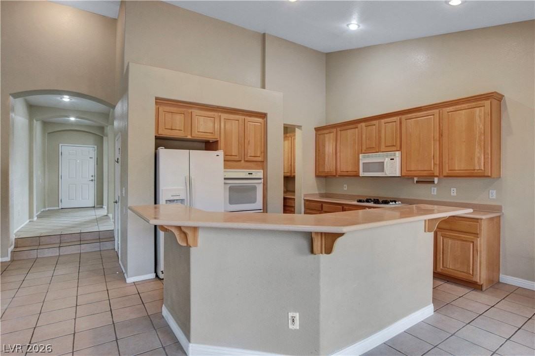 2294 Tedesca Dr - Photo 7 of 46
