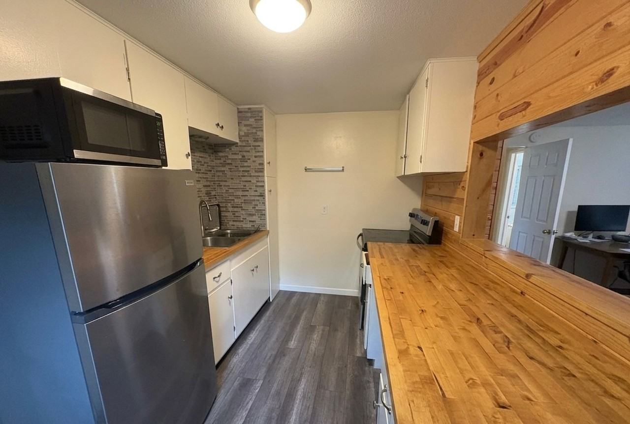 413 Moro St #3 - Photo 3 of 8