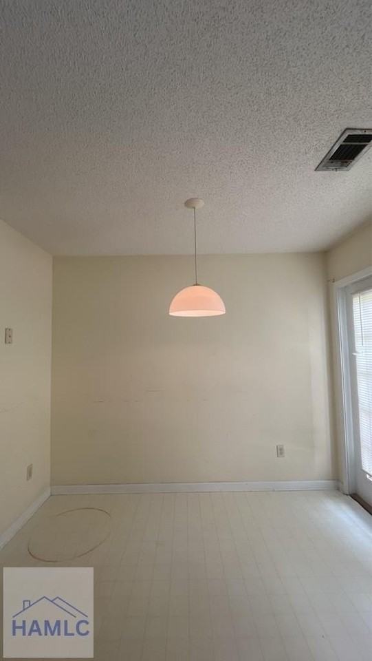 1100 Pineland Ave Apt 8e - Photo 4 of 8