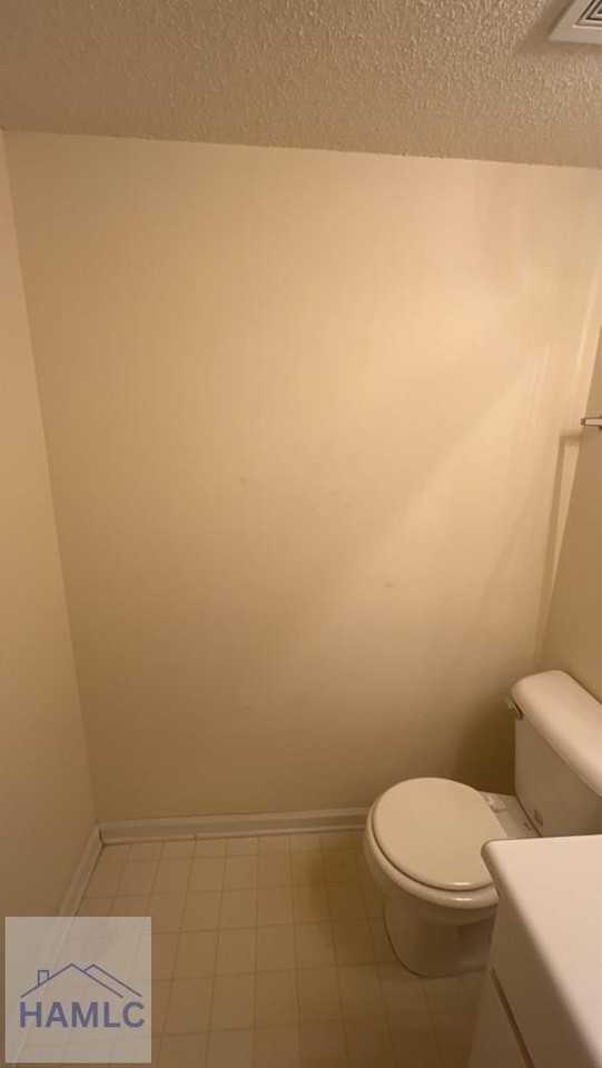 1100 Pineland Ave Apt 8e - Photo 5 of 8