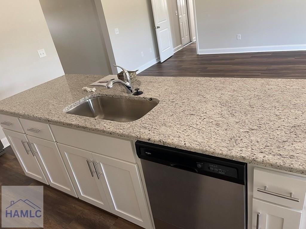 381 Mcclelland Loop Ne - Photo 4 of 18