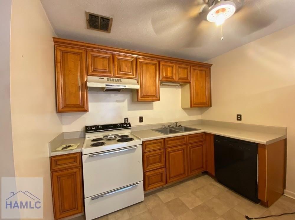 262 Garden Cir - Photo 3 of 8