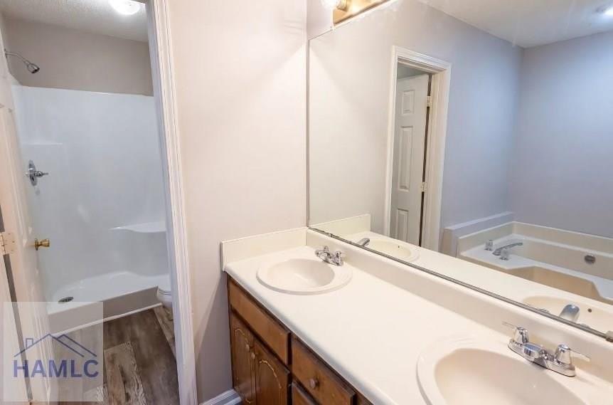 290 Pleasant Dr - Photo 6 of 16
