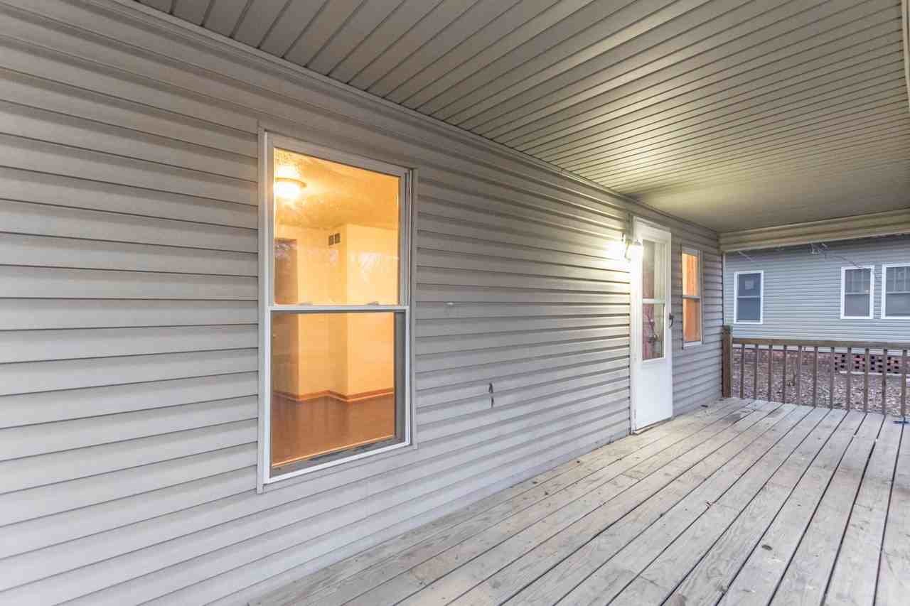 1615 13th St - Photo 3 of 12