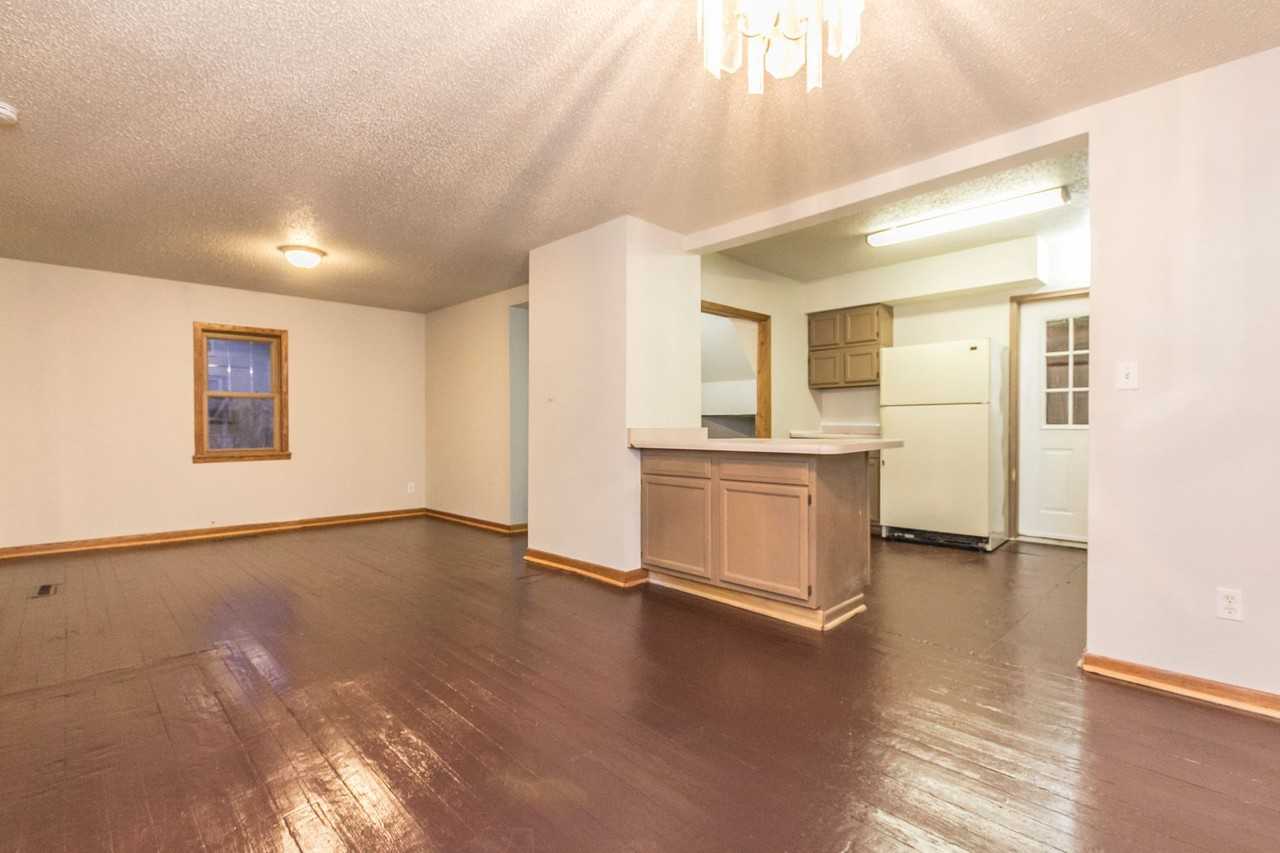 1615 13th St - Photo 7 of 12