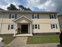 featured image of 2310 Indian Dr #9