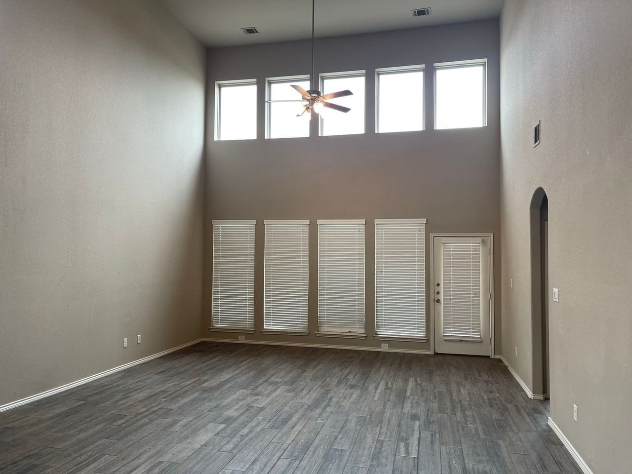 14366 Palomino Pl - Photo 7 of 12