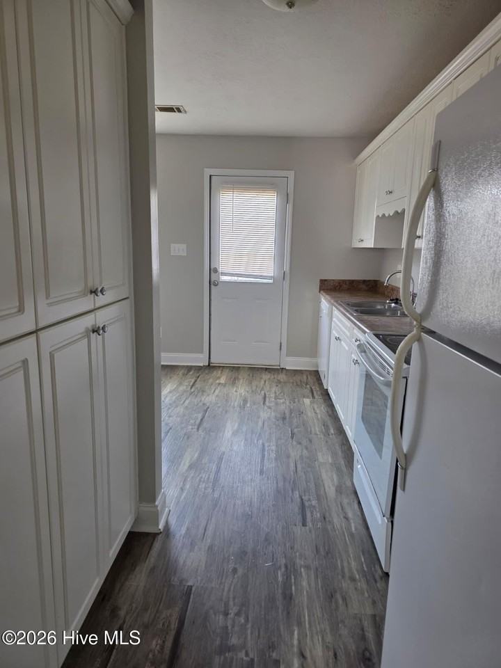 326 Browning Dr - Photo 6 of 8