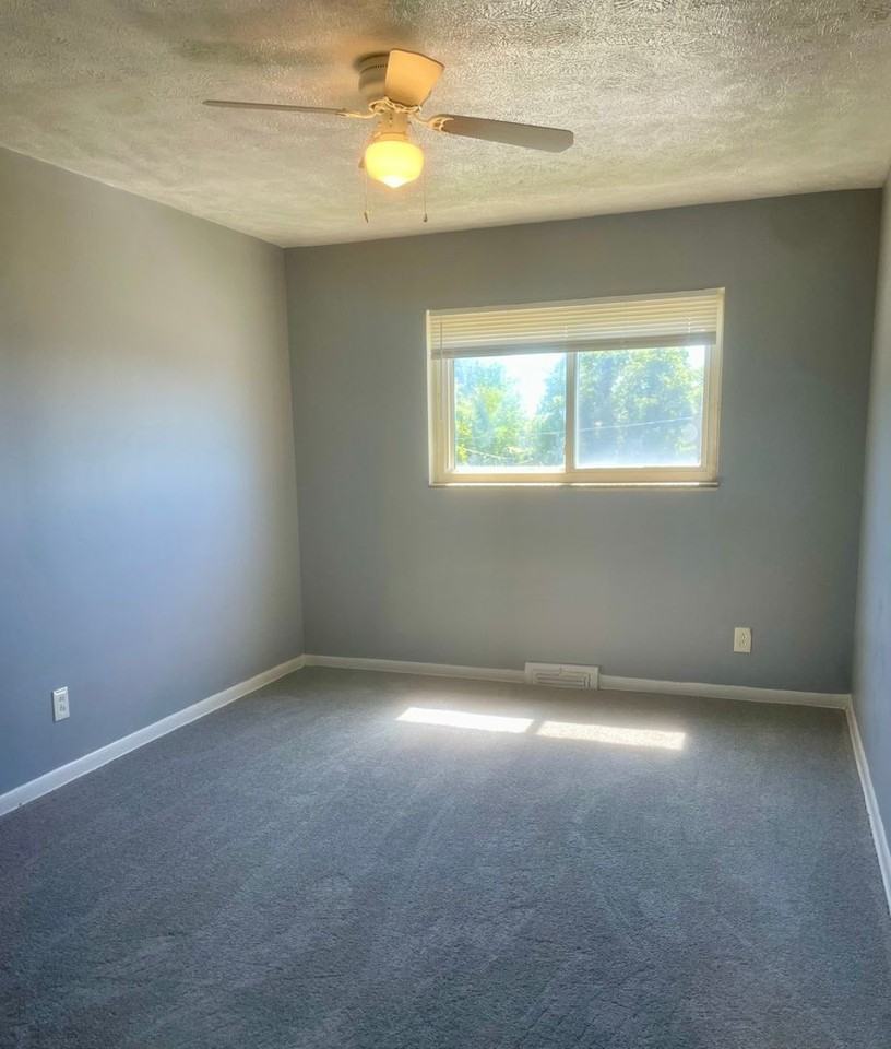 35 Euclid LLC - Photo 3 of 11