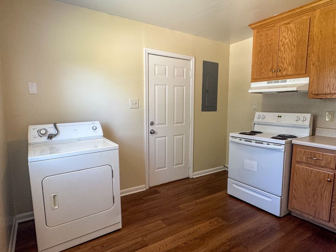 708 Crestline Blvd - Photo 6 of 20
