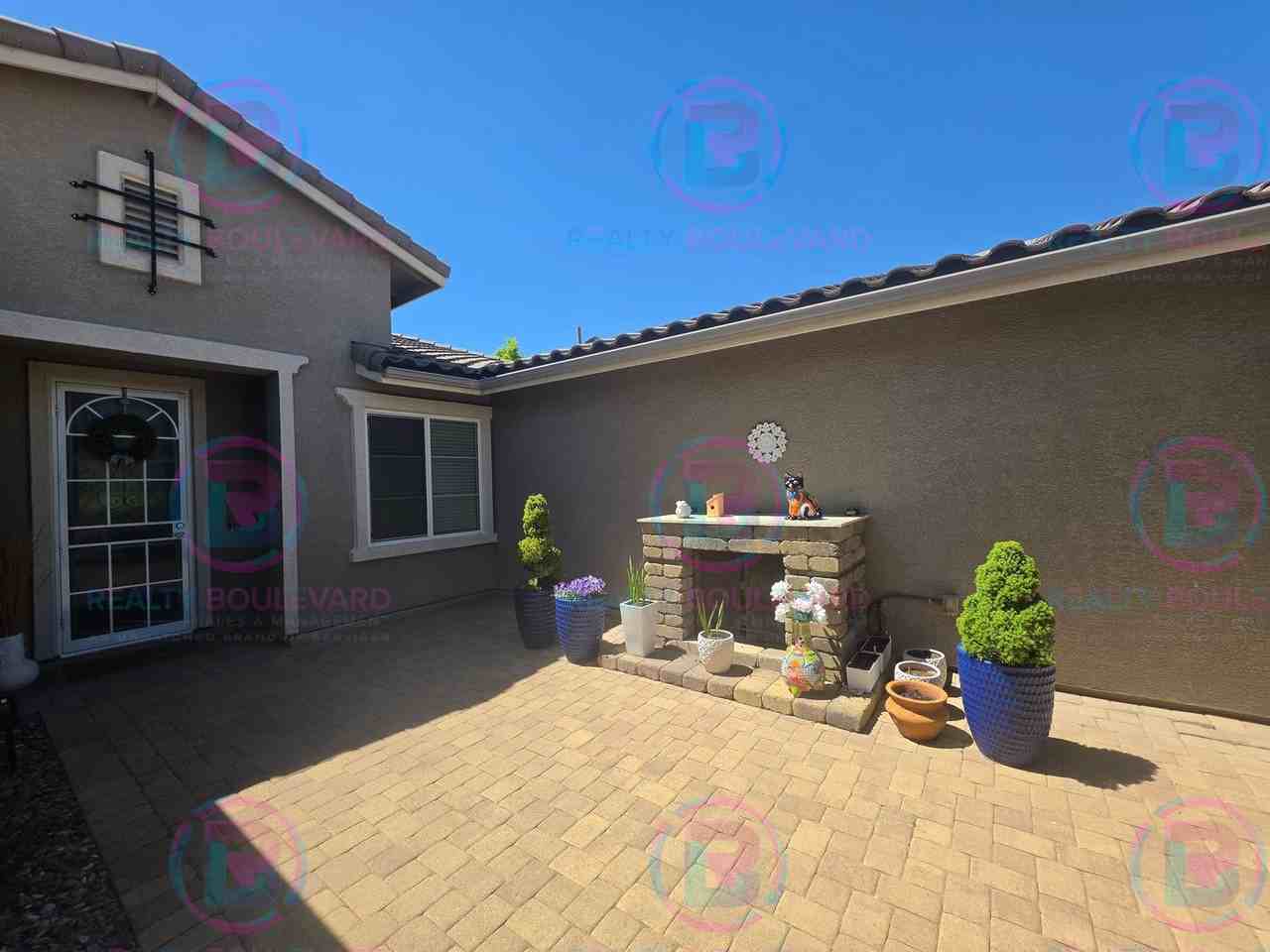 1767 Fairway Hills Trl - Photo 3 of 50