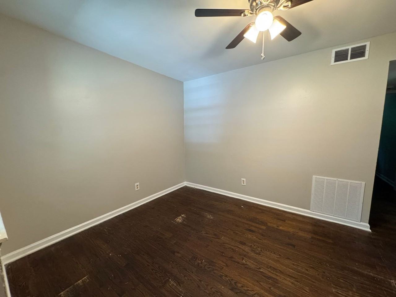 6243 6243 6245 Vera Lane - Photo 3 of 10