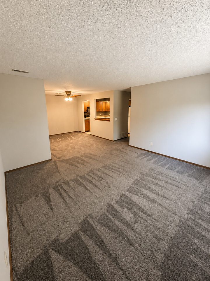 2539 Clayton Blvd - Photo 3 of 11