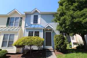 featured image of 1036 John Hancock Pl