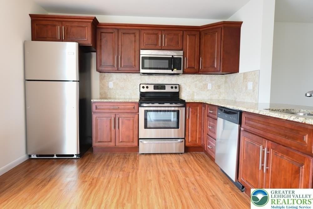 7406 Allemaengel Rd #2 - Photo 4 of 7