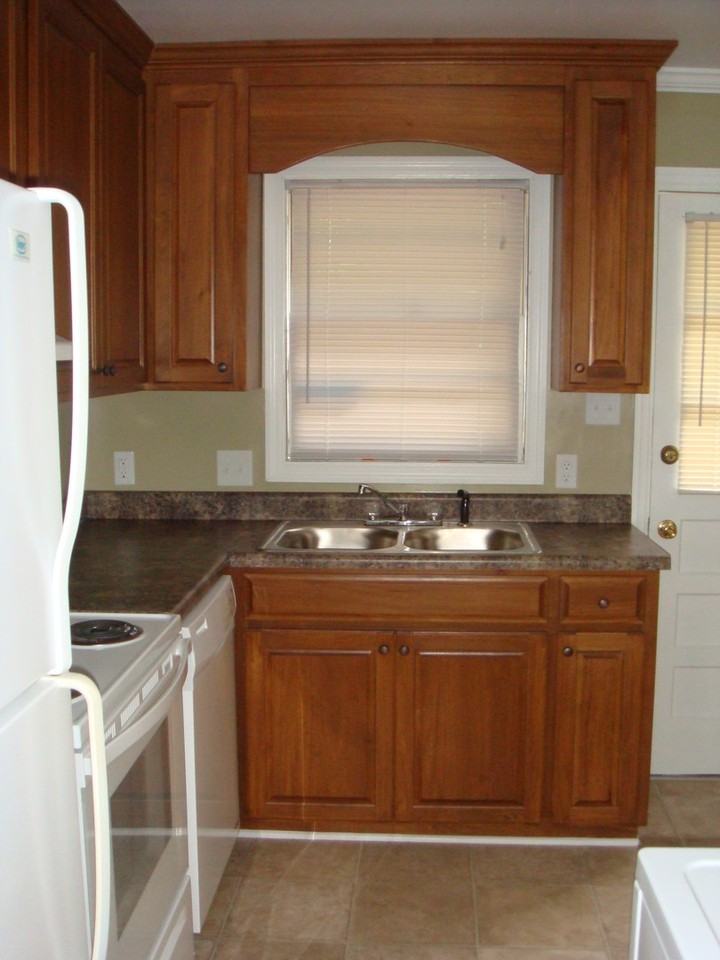 400 W College St - Photo 4 of 15
