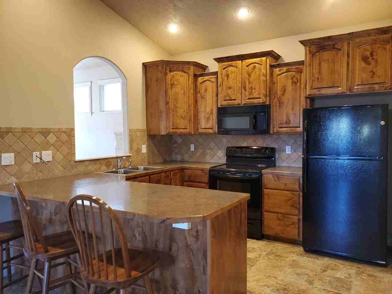 4289 S Lipori Ave - Photo 4 of 26