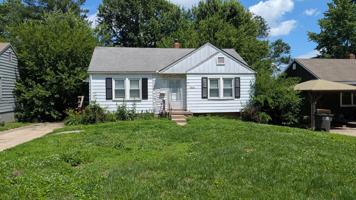 featured image of 3213 S Ash Ave