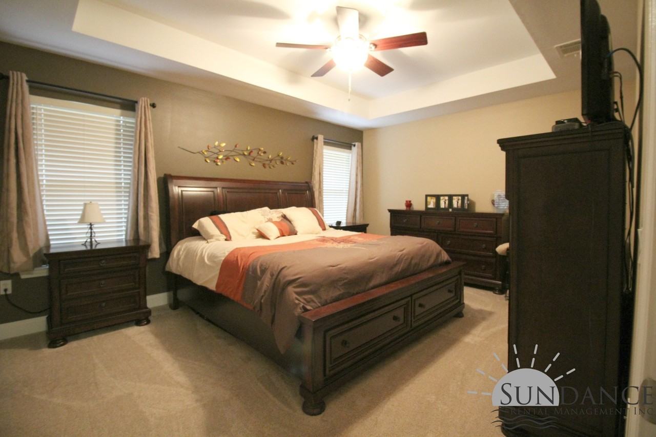 1719 Pine Ave - Photo 7 of 14