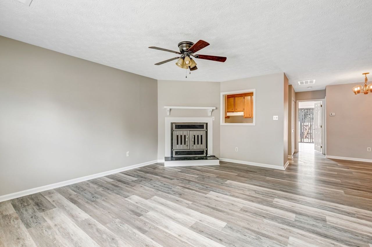105 Beacon Way - Photo 5 of 14