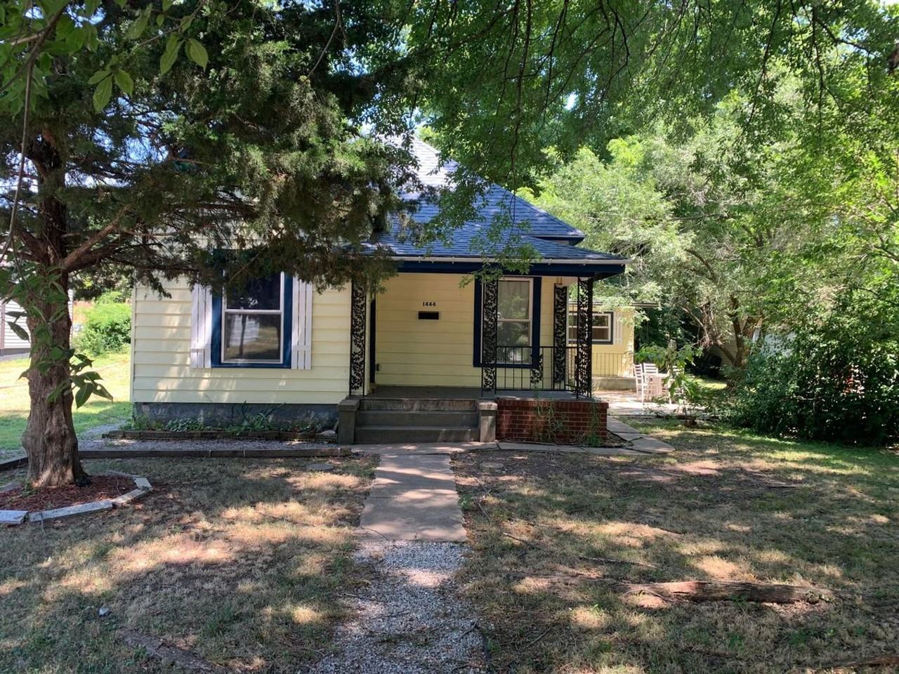 1444 N Sherman Ave - Photo 2 of 26