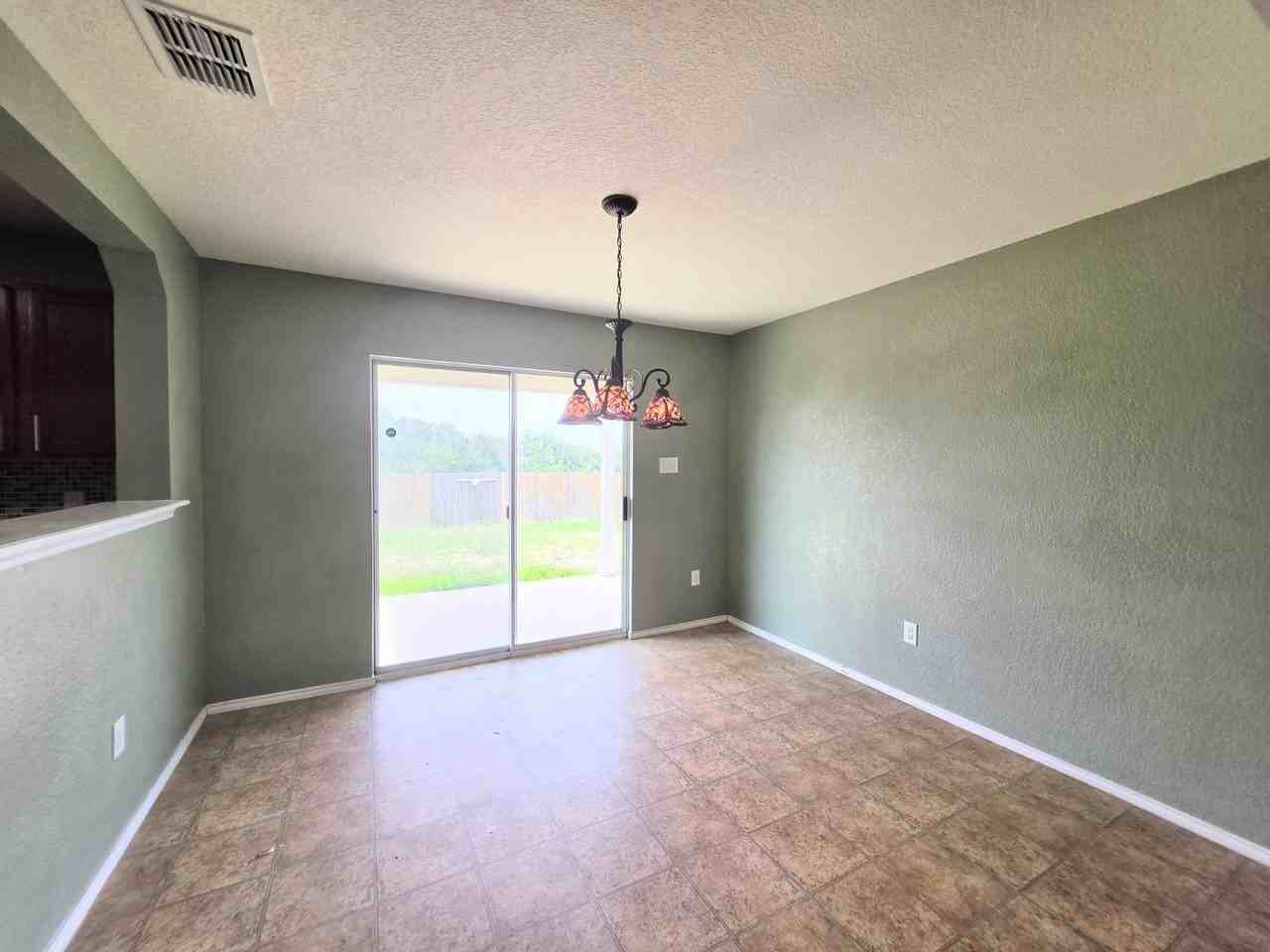 13014 Della Strada - Photo 3 of 26