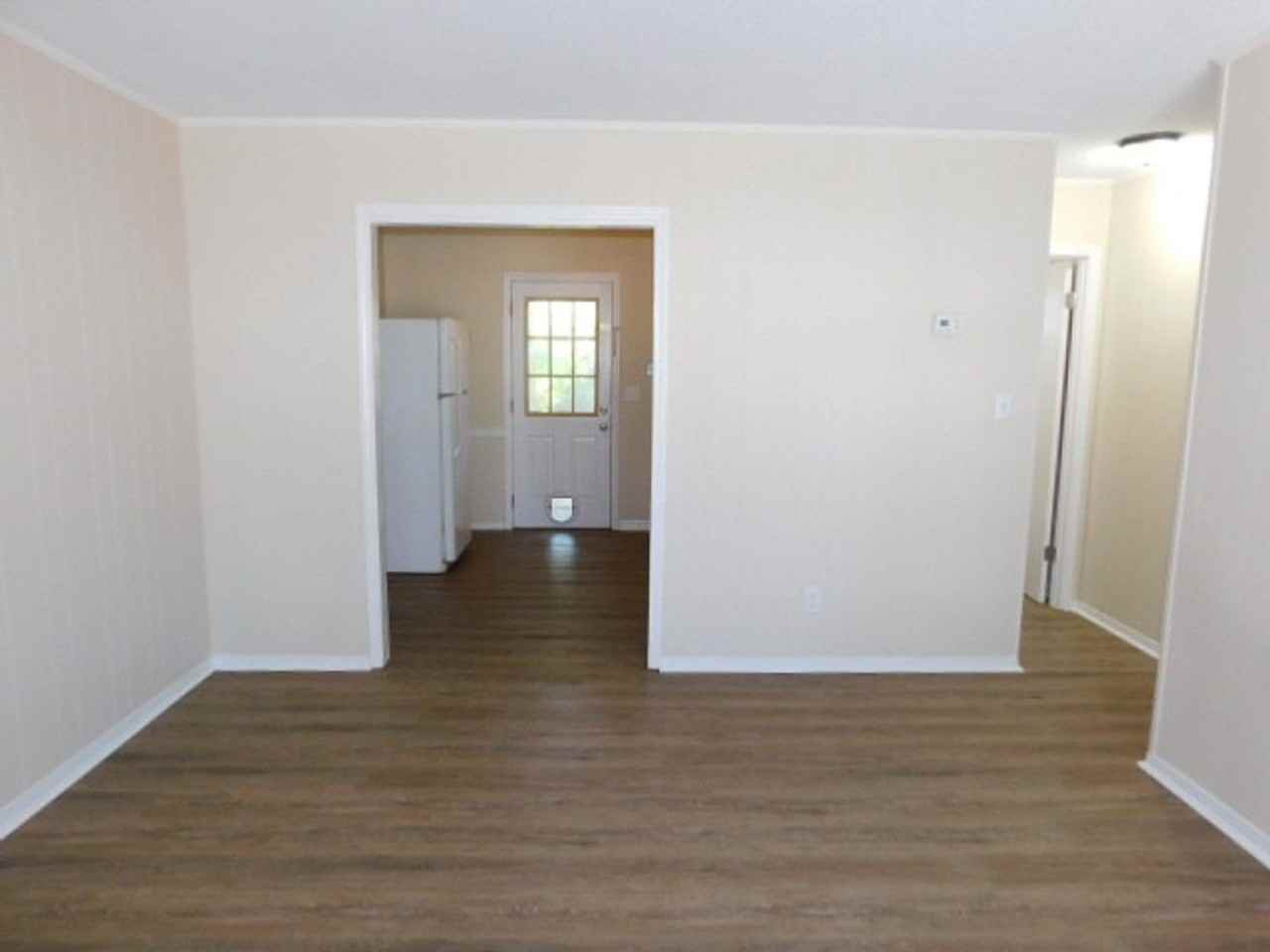 5820 Sanders Ave #E - Photo 5 of 15
