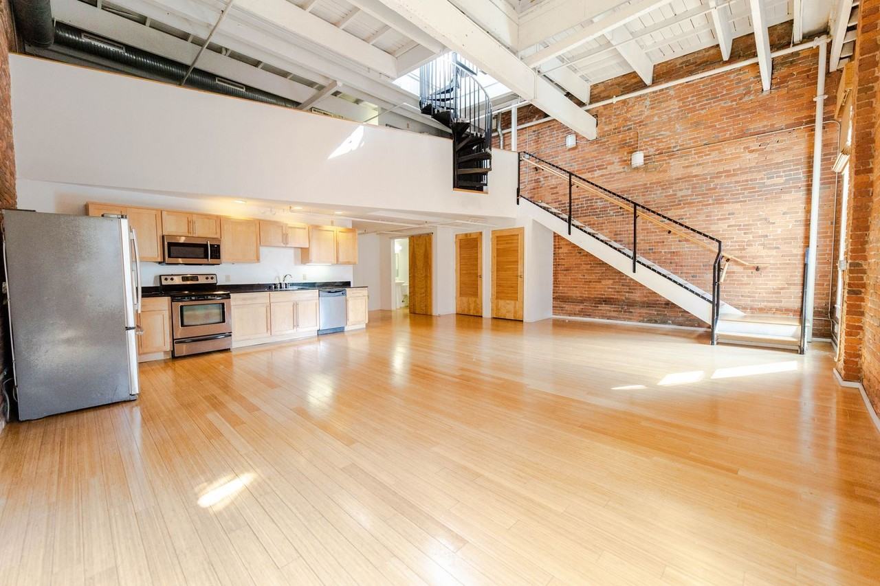 305 Church St #306 - Photo 5 of 20