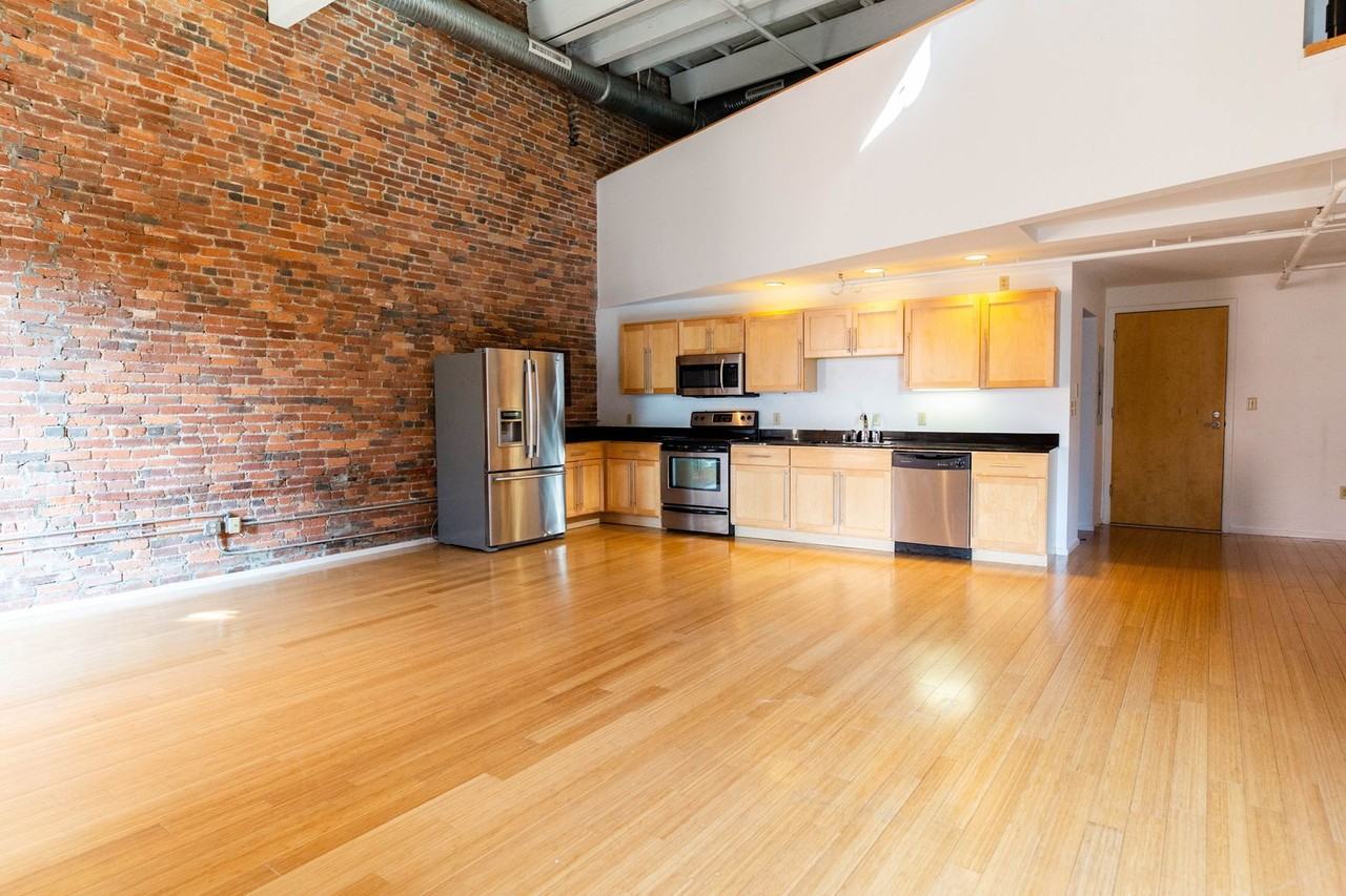 305 Church St #306 - Photo 7 of 20
