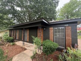 featured image of 1217 Frederick Rd
