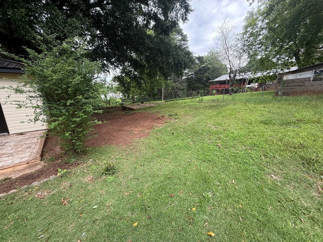 1217 Frederick Rd - Photo 3 of 12