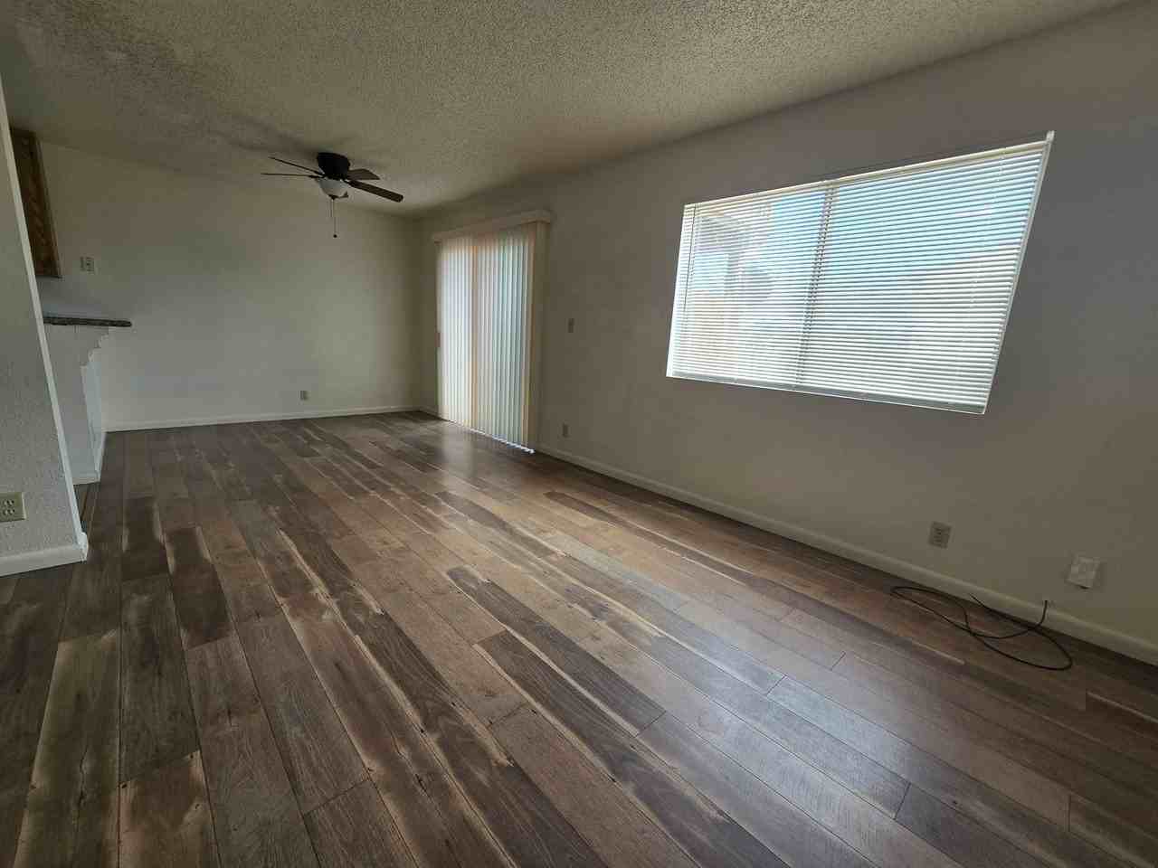 1332 N El Prado St - Photo 3 of 9