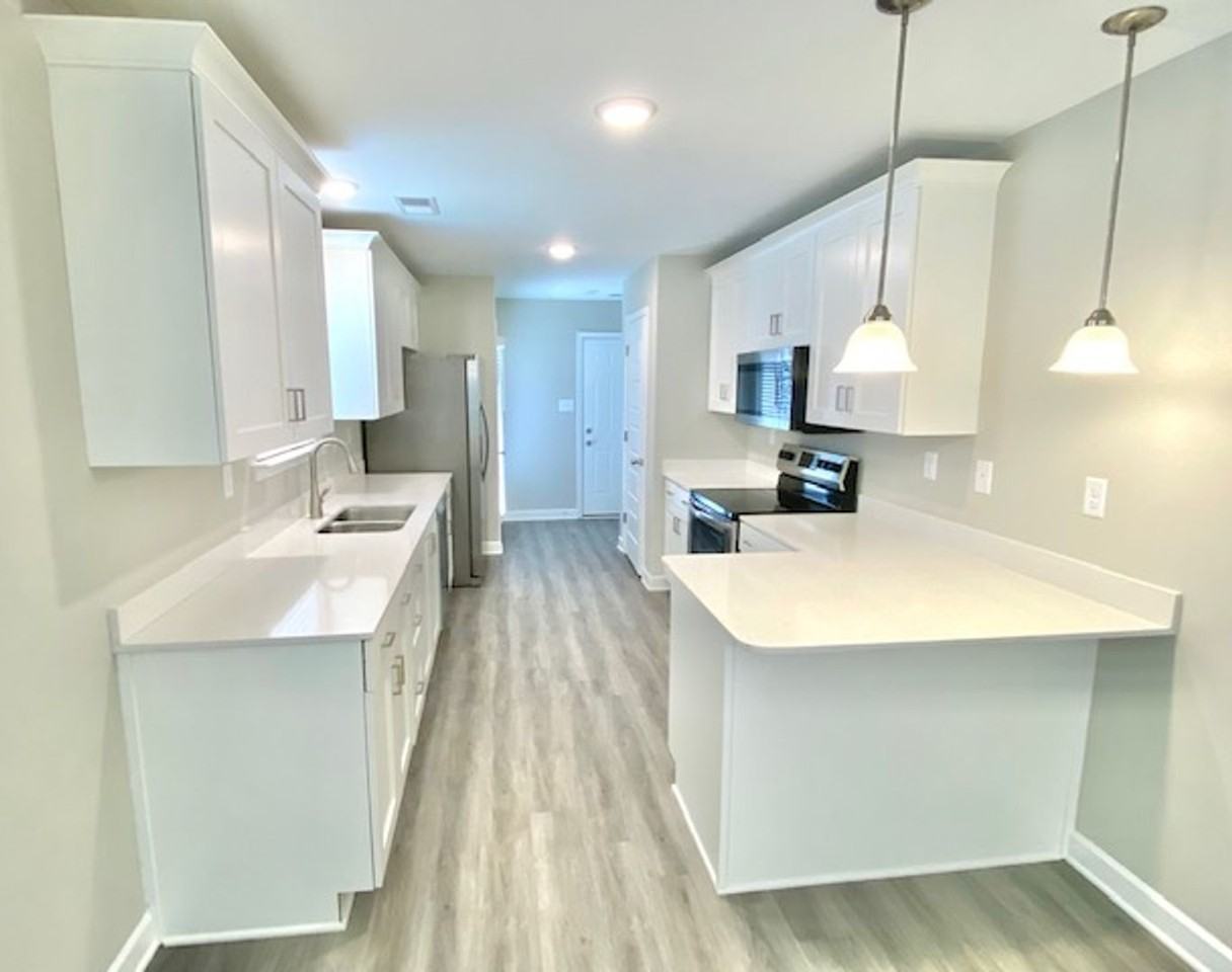 8854 Kimberly Dawn Dr - Photo 4 of 12