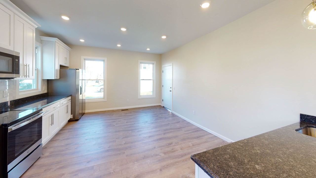 365 Winthrop Ave #1 - Photo 6 of 18