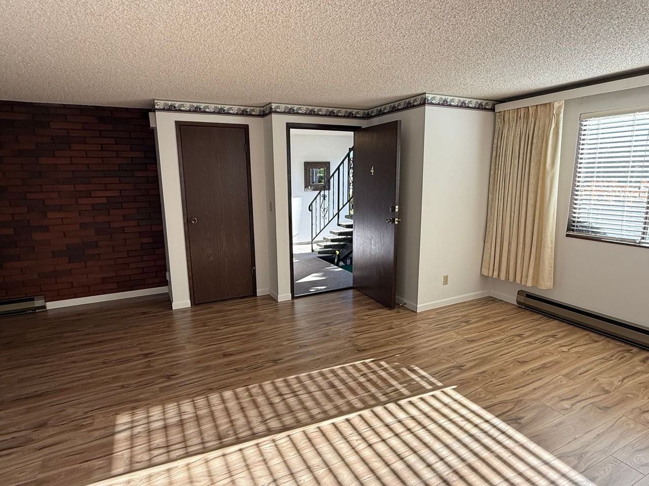 2209 Colby Ave #4 - Photo 6 of 18